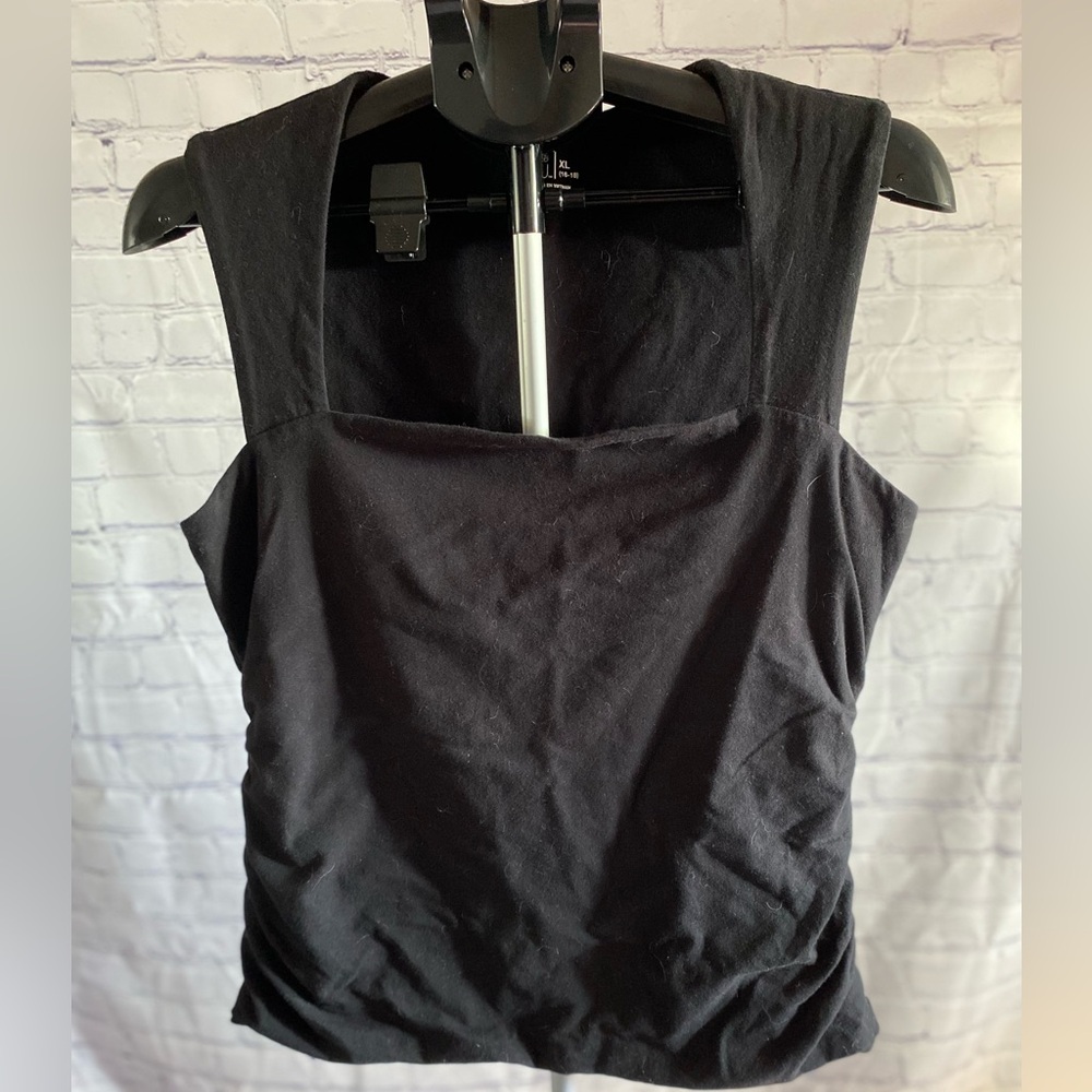 Sleeveless Top